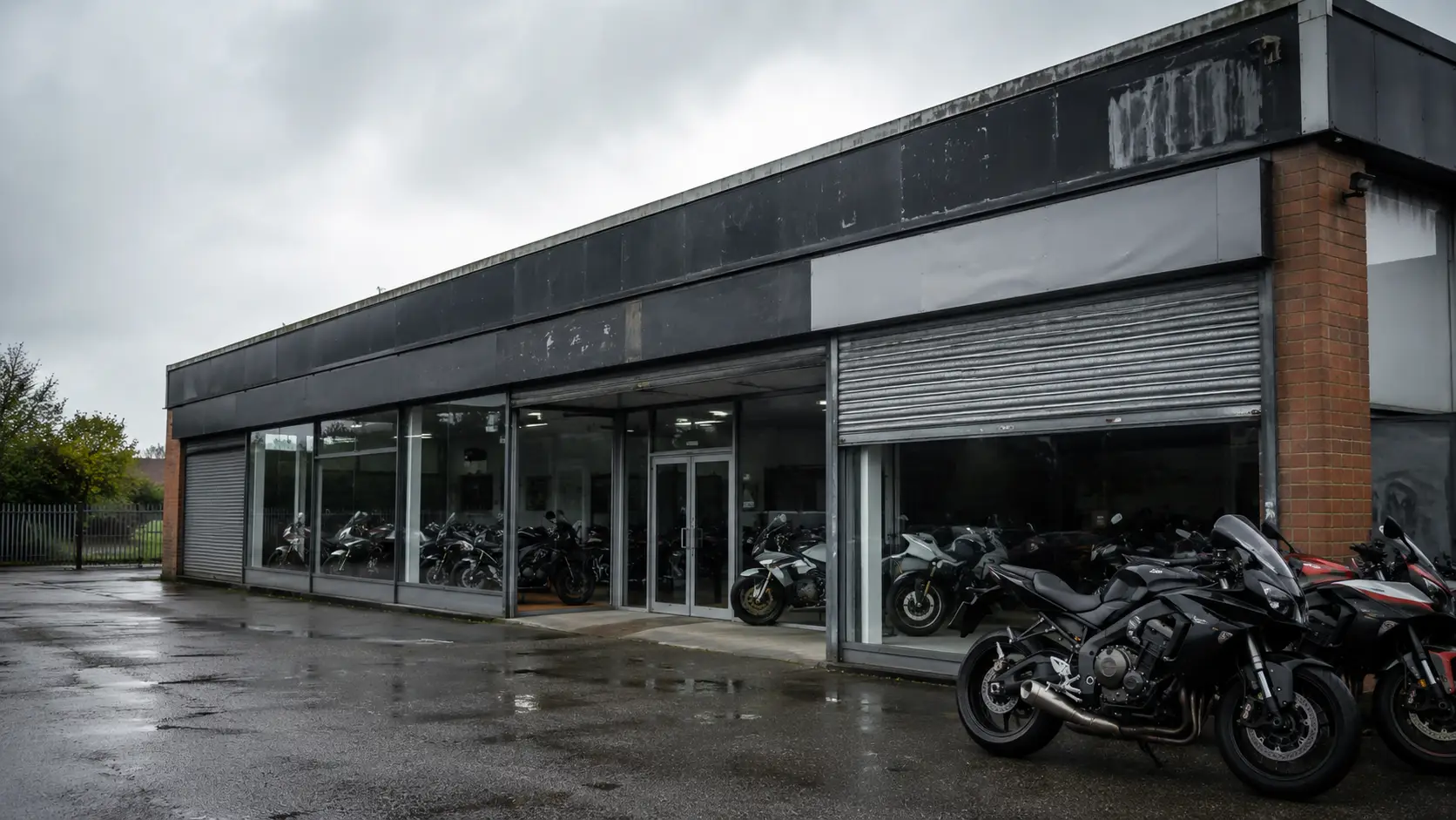 Has Superbike Factory Gone Bust?: UK Dealer in Administration